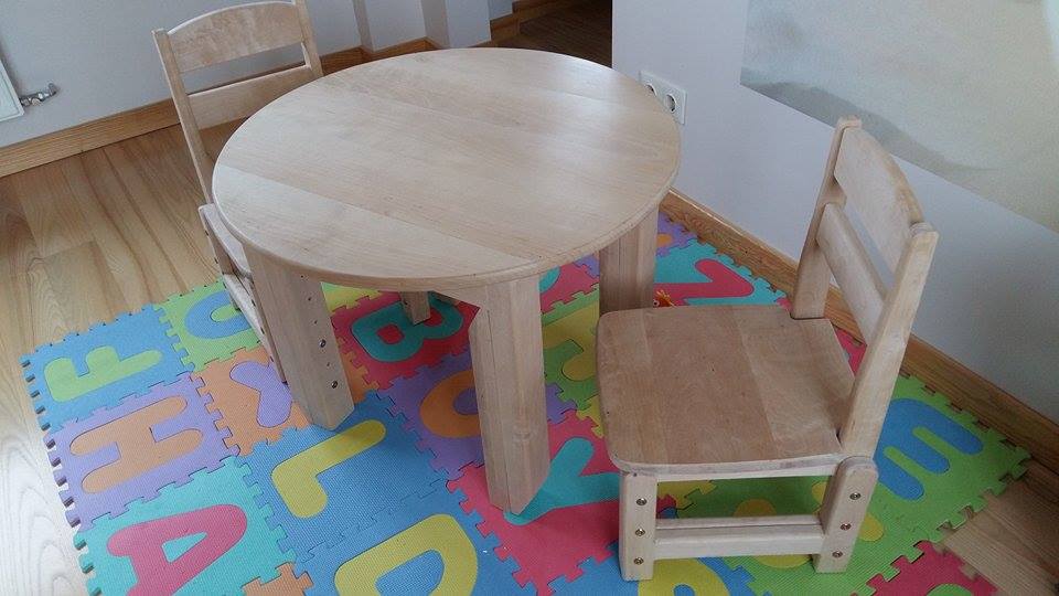 Bērnu apaļais galds un krēslu komplekts bērza koks