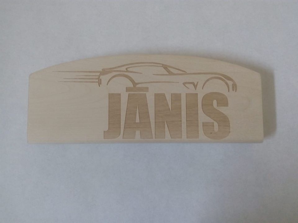 Bērza galds un krēsls ar regulējamiem augstumiem+ iegravēts bērna vārdiņš - Image 3
